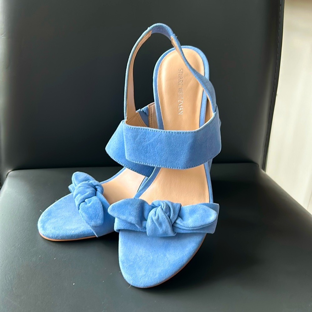 Stuart Weitzman open toe blue suede sandals 6.5 New